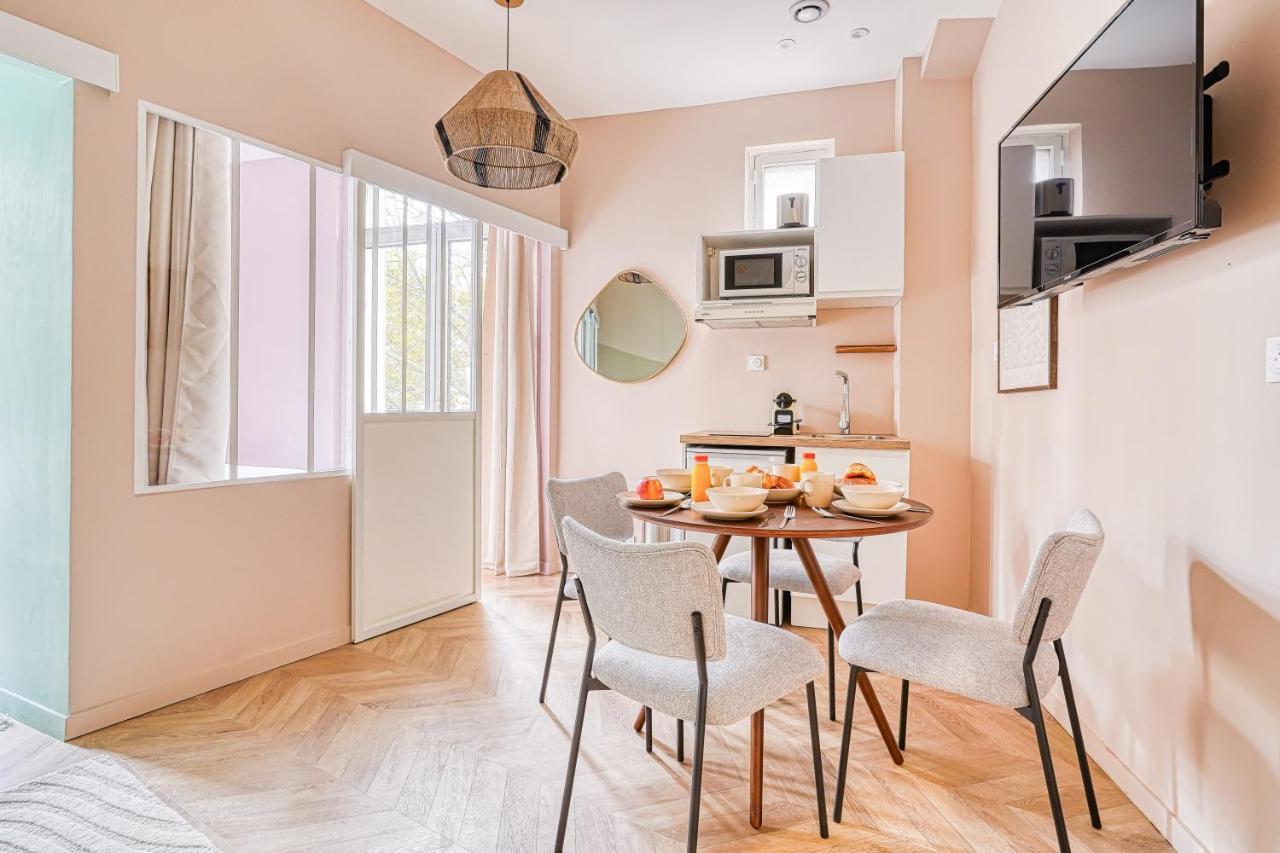 Appartement Proche Parc Monceau #17Eme #Arcdetriomphe - Gourgaud ปารีส ภายนอก รูปภาพ
