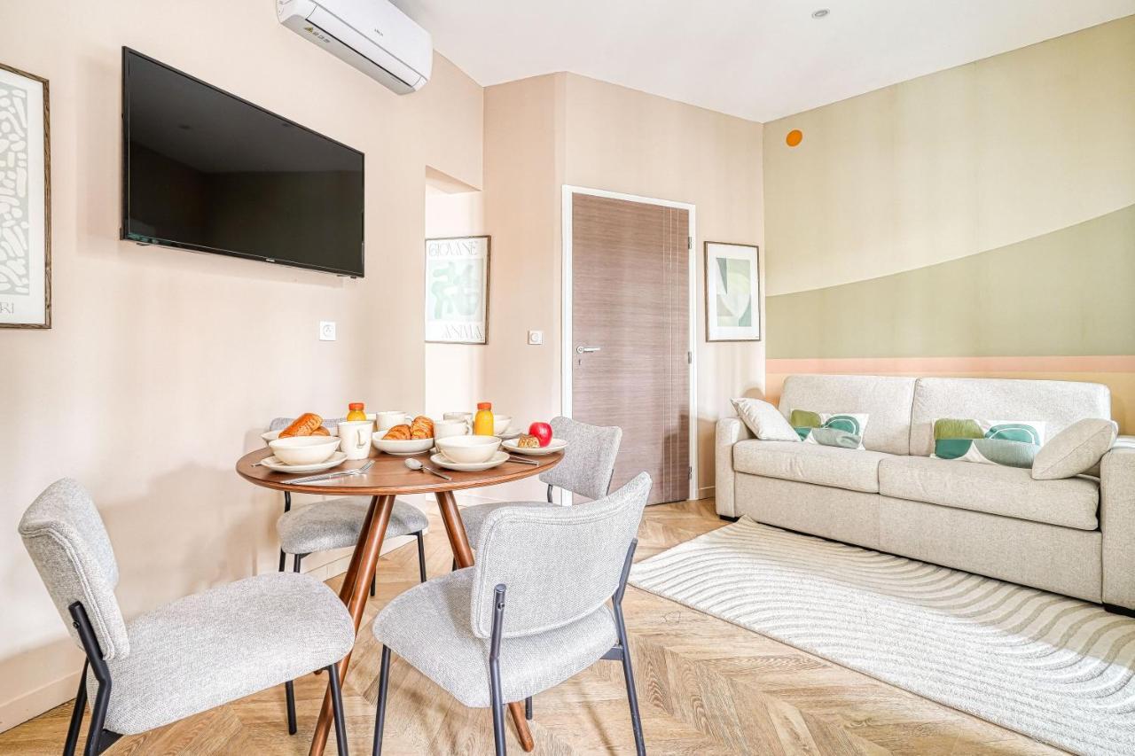 Appartement Proche Parc Monceau #17Eme #Arcdetriomphe - Gourgaud ปารีส ภายนอก รูปภาพ